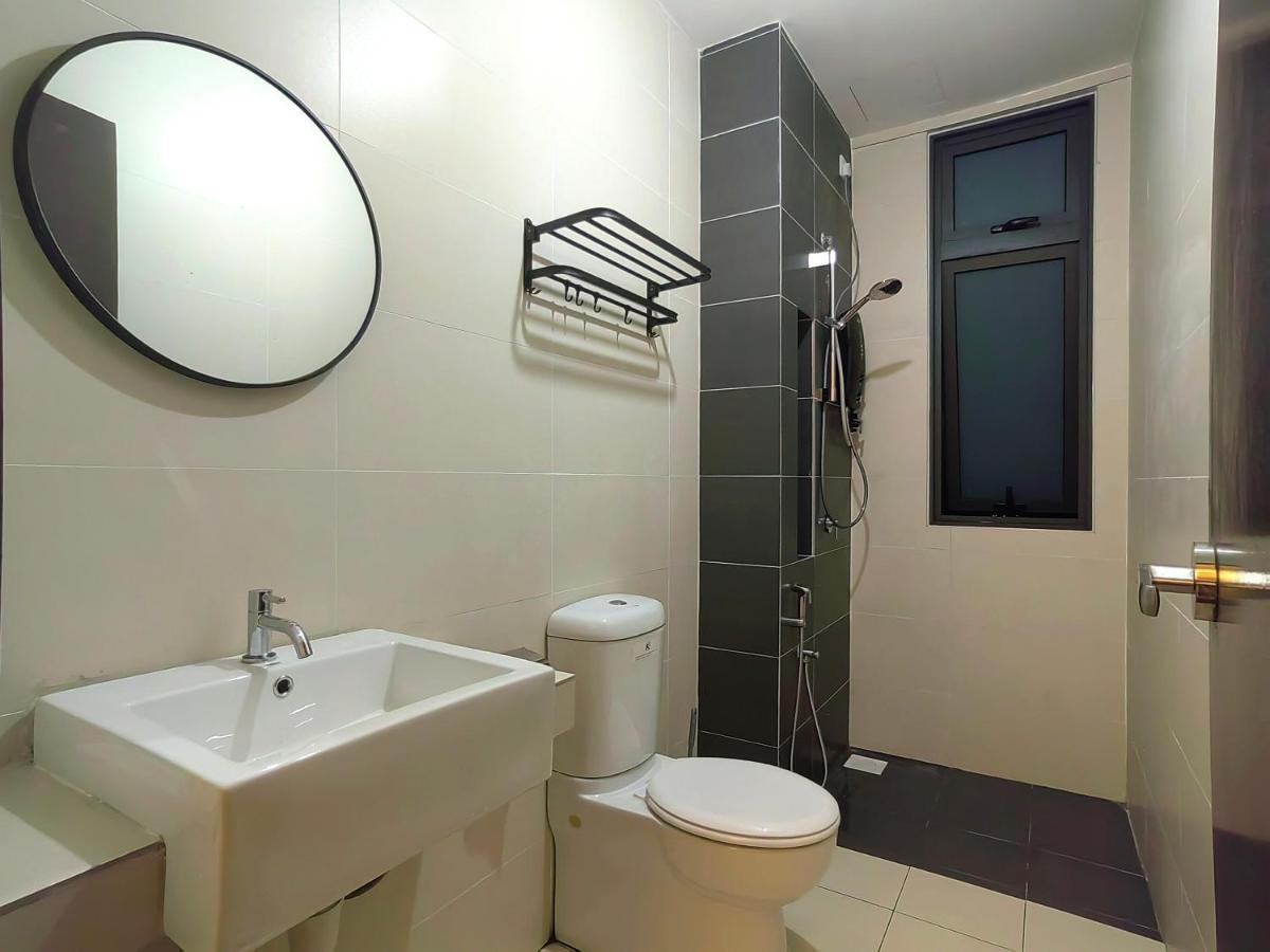 8Scape Residences Batman Vs Ironman@Lsy Home & Leisure Johor Bahru Exteriér fotografie