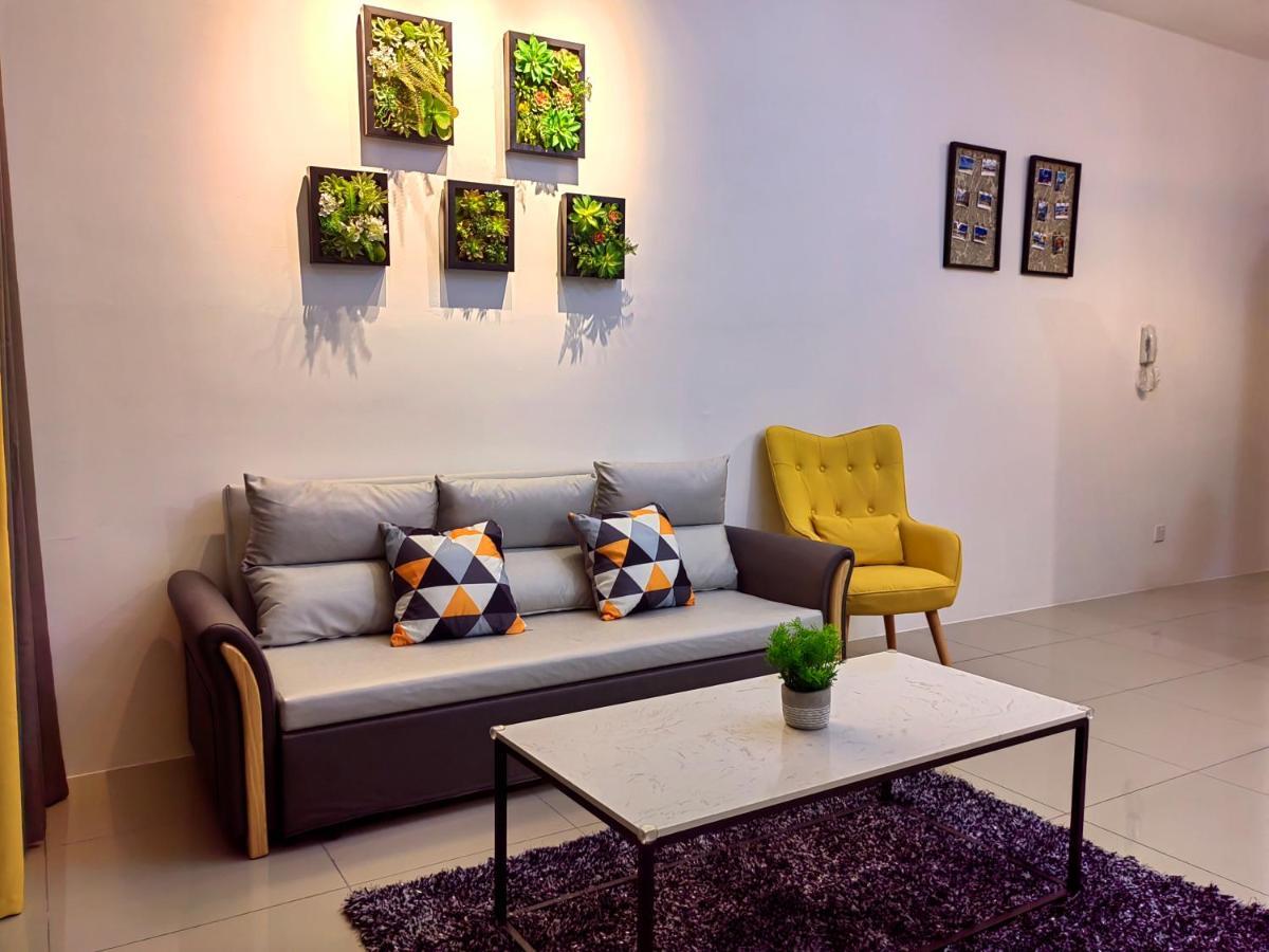 8Scape Residences Batman Vs Ironman@Lsy Home & Leisure Johor Bahru Exteriér fotografie